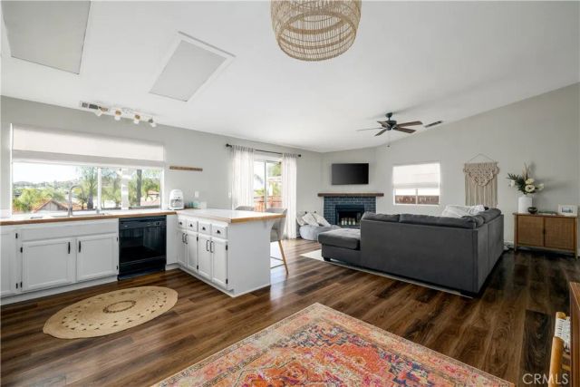 24064 Cruise Circle, Canyon Lake, CA 92587