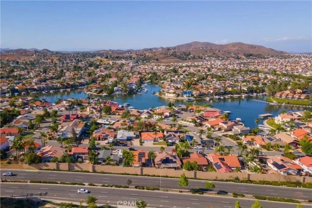 24064 Cruise Circle, Canyon Lake, CA 92587