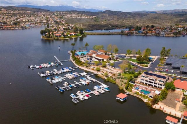 24064 Cruise Circle, Canyon Lake, CA 92587