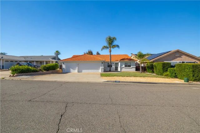 24064 Cruise Circle, Canyon Lake, CA 92587