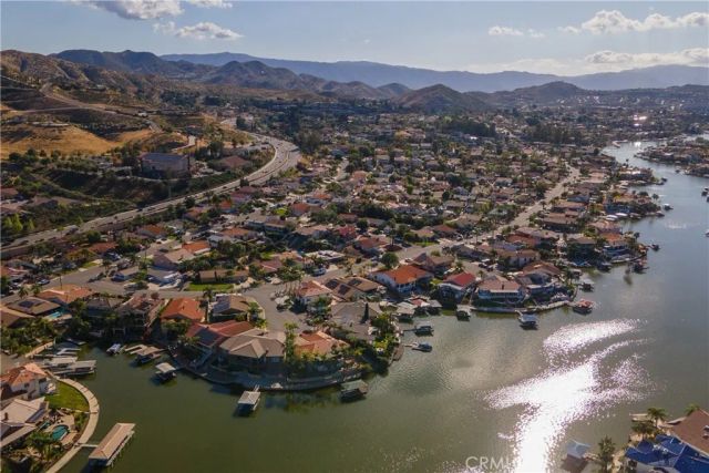 24064 Cruise Circle, Canyon Lake, CA 92587