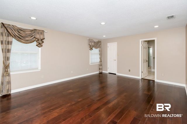 1908 Twin Oaks Court, Mobile, AL 36609