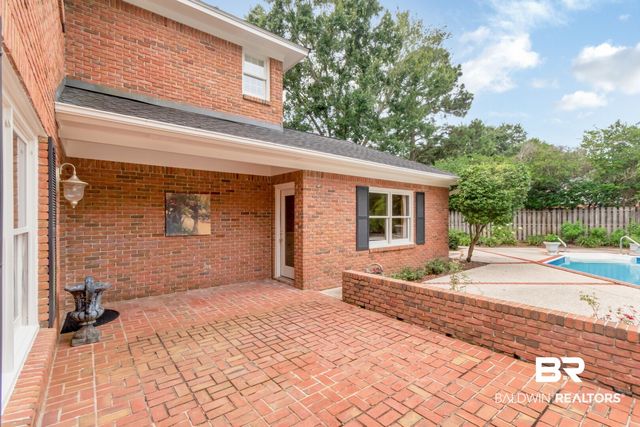 1908 Twin Oaks Court, Mobile, AL 36609