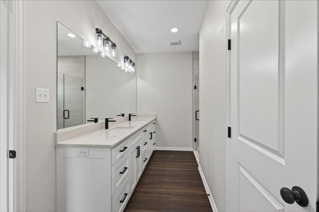 117 Bexar Street, Mabank, TX 75147