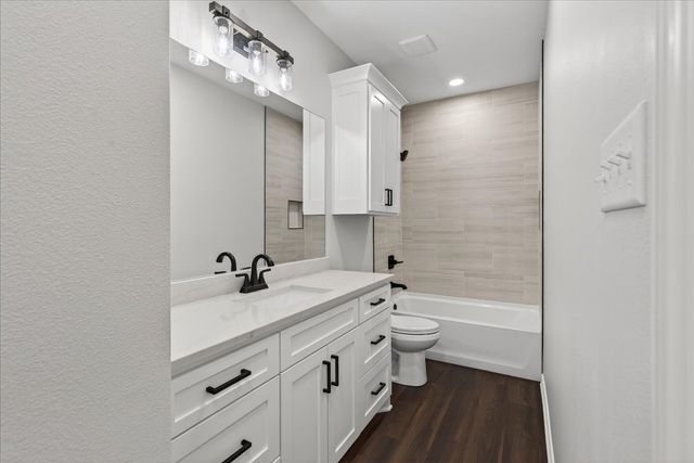 117 Bexar Street, Mabank, TX 75147