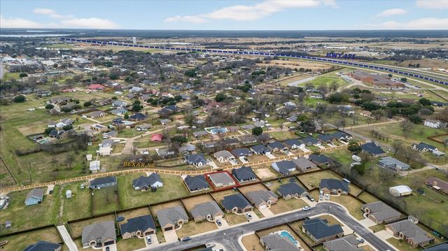 117 Bexar Street, Mabank, TX 75147