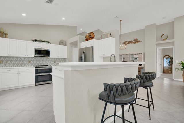 7724 Monarch Court, Delray Beach, FL 33446