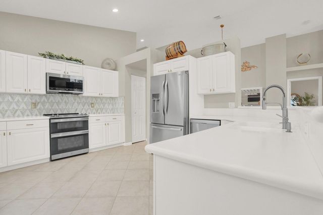 7724 Monarch Court, Delray Beach, FL 33446