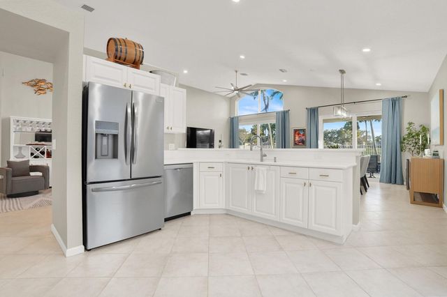 7724 Monarch Court, Delray Beach, FL 33446