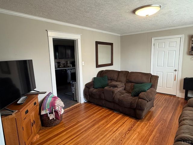 1935 Hughes Avenue, Lynchburg, VA 24521