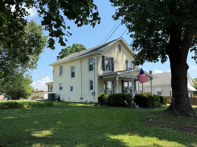 1935 Hughes Avenue, Lynchburg, VA 24521
