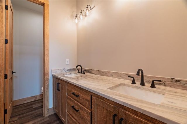 121 Indian Lane, Ellijay, GA 30540