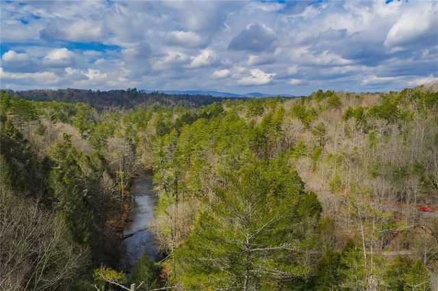 121 Indian Lane, Ellijay, GA 30540