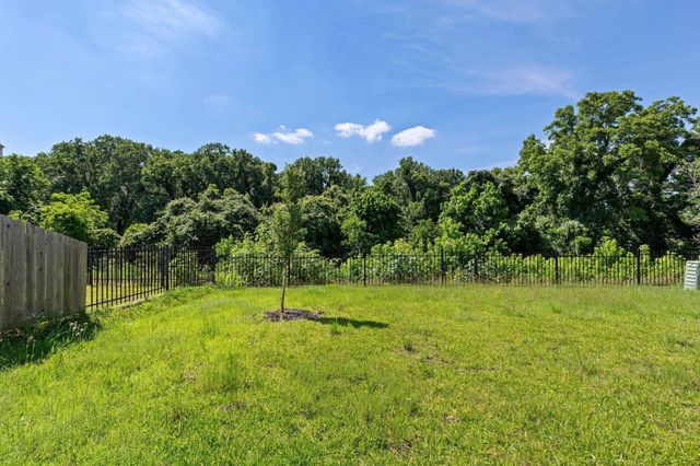 5319 Rivers Edge Drive, Richmond, TX 77469