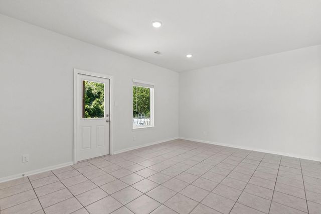 5319 Rivers Edge Drive, Richmond, TX 77469