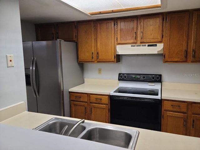 843 SW 56TH TERRACE, Gainesville, FL 32607