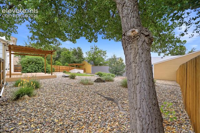 637 Trailcrest Court, Colorado Springs, CO 80906