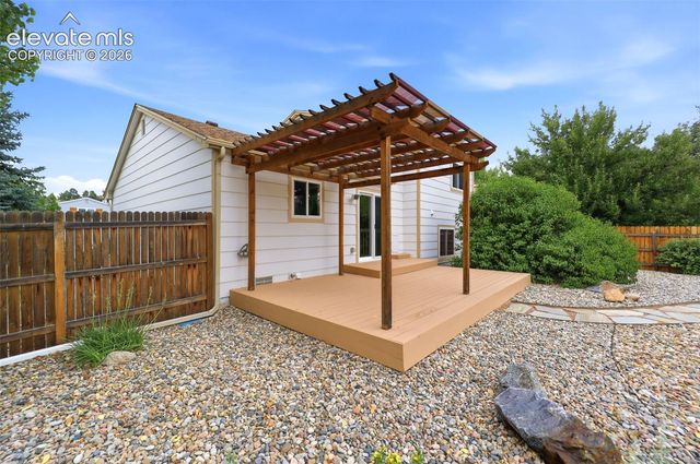 637 Trailcrest Court, Colorado Springs, CO 80906