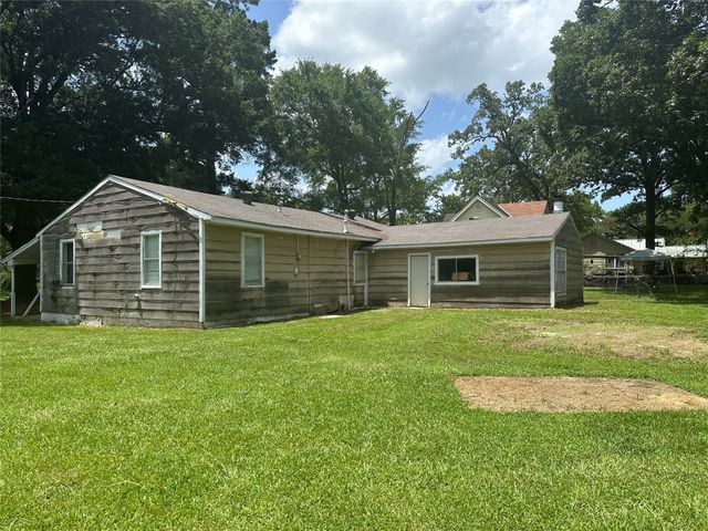 7341 Broadacres Road, Shreveport, LA 71129