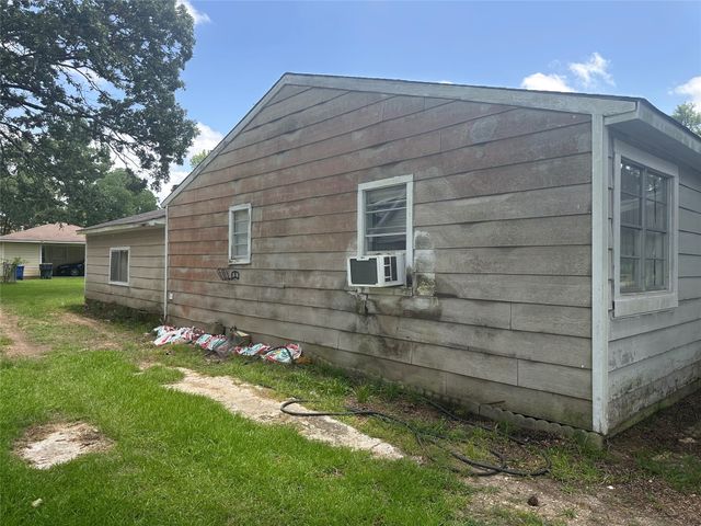 7341 Broadacres Road, Shreveport, LA 71129