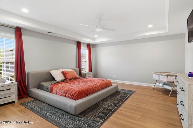 2011 Carabiner Way, Louisville, KY 40245