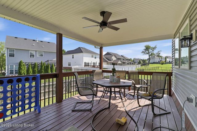 2011 Carabiner Way, Louisville, KY 40245