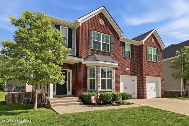 2011 Carabiner Way, Louisville, KY 40245