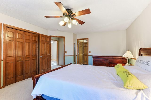 984 Ferndale Street S, Maplewood, MN 55119