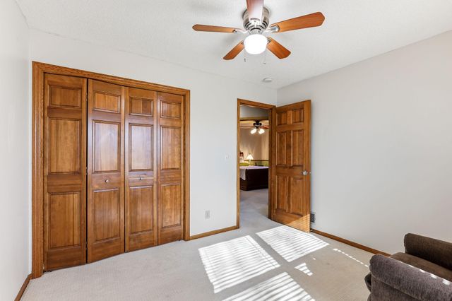 984 Ferndale Street S, Maplewood, MN 55119