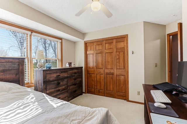 984 Ferndale Street S, Maplewood, MN 55119