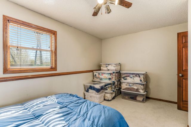 984 Ferndale Street S, Maplewood, MN 55119