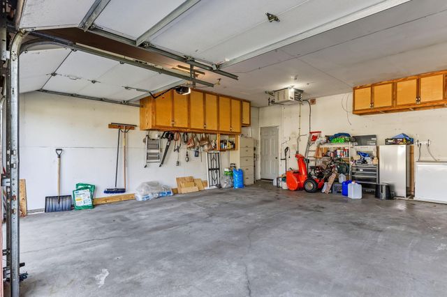 984 Ferndale Street S, Maplewood, MN 55119