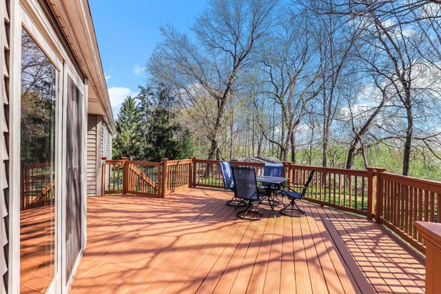 984 Ferndale Street S, Maplewood, MN 55119