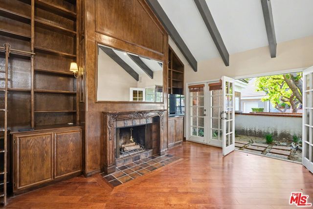 12386 Ridge Circle, Los Angeles, CA 90049