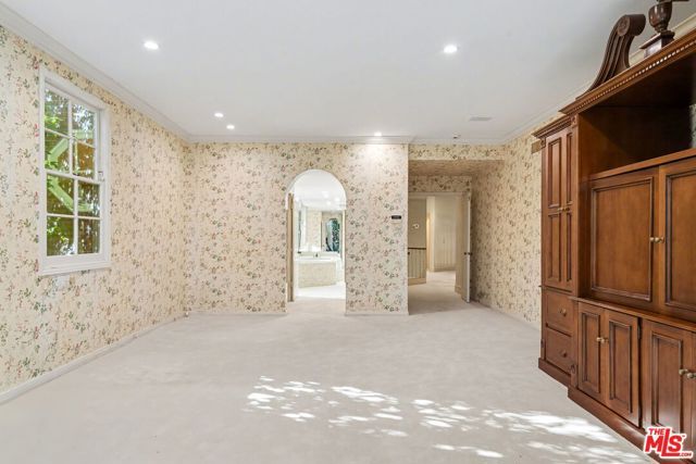 12386 Ridge Circle, Los Angeles, CA 90049