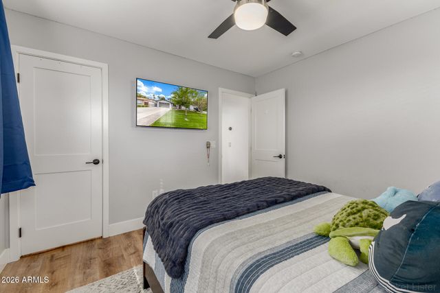 2727 E TURNEY Avenue, Phoenix, AZ 85016