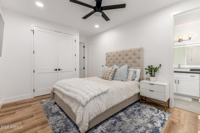 2727 E TURNEY Avenue, Phoenix, AZ 85016