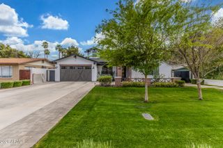 2727 E TURNEY Avenue, Phoenix, AZ 85016