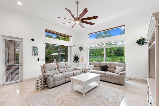 11241 Brandywine Lake Way, Boynton Beach, FL 33473