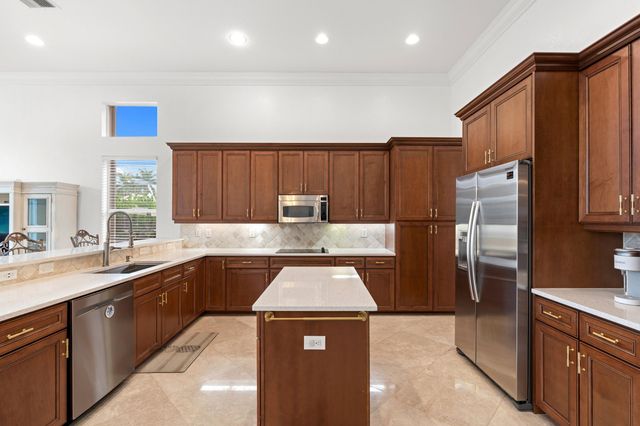 11241 Brandywine Lake Way, Boynton Beach, FL 33473