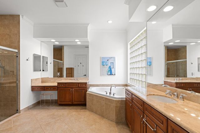 11241 Brandywine Lake Way, Boynton Beach, FL 33473