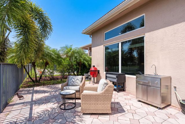 11241 Brandywine Lake Way, Boynton Beach, FL 33473