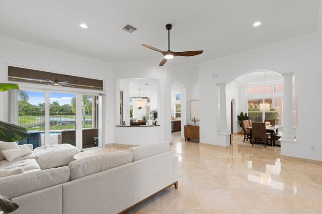 11241 Brandywine Lake Way, Boynton Beach, FL 33473