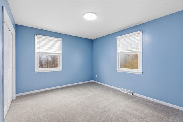 5641 Fairfield Dr, Richland, PA 15044