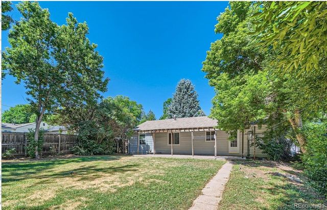 3016 S Harrison Street, Denver, CO 80210