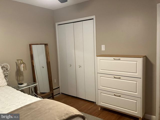 84 UPLAND DR, Southampton, PA 18966