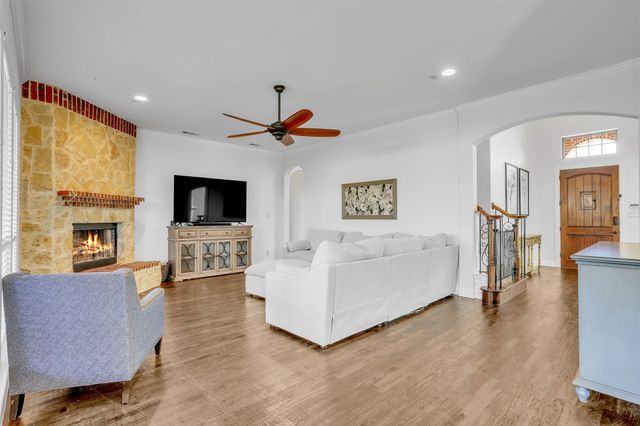 2817 Spring Hollow Court, Highland Village, TX 75077