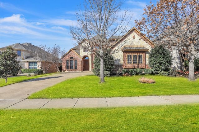 2817 Spring Hollow Court, Highland Village, TX 75077