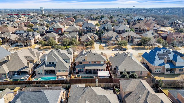 2817 Spring Hollow Court, Highland Village, TX 75077