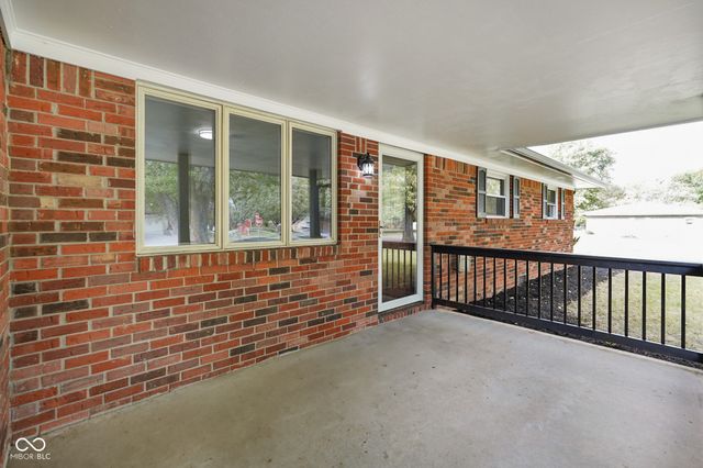 9458 Dawn Drive, Brownsburg, IN 46112